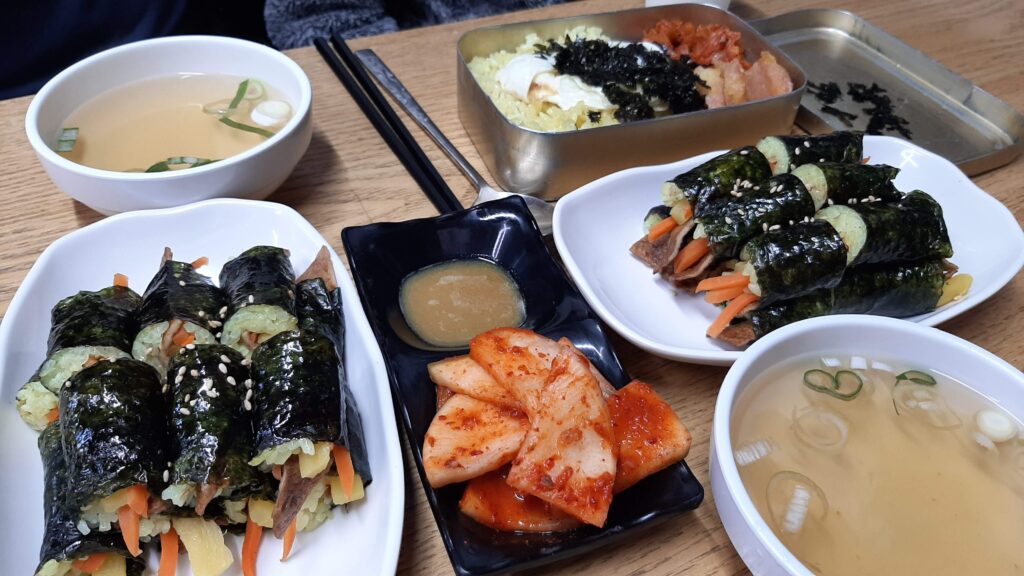 韓国料理海苔巻き